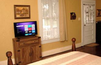 Charming Historic Downtown Apartment - Foto 9