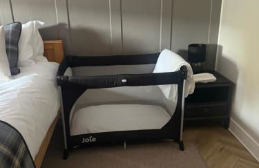 Luxury Old Town Apartment just a 5 Minute Walk to Stirling Castle - Foto 9