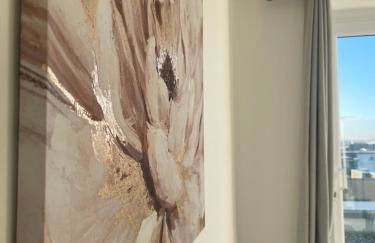 2BR 2BA Top Floor Penthouse Apartment in RG2 - Ideal for Business Travellers & Contractors, Free Parking & Sleeps Up To 6 - Foto 6