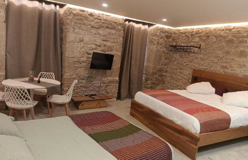 Patio y Calados Rioja Suites AT - Piscina en lago histórico & calados subterráneos - Foto 41