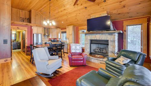 Luxurious Lakefront Paradise in Scottsboro with Dock - Foto 4