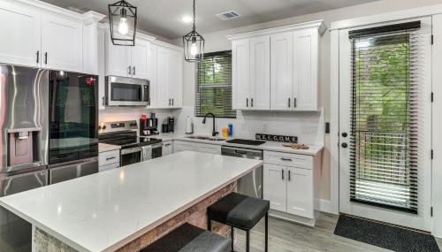 Treehouse Escape in Tahitian Village - Foto 4