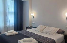 Calle Real con patio - Foto 9