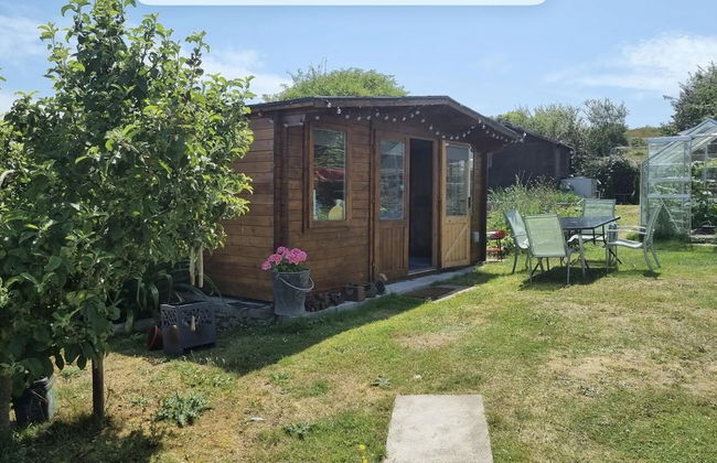 Glamping Cabin - Great for Hikers - Breakfast Inc! - Foto 1