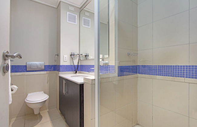 Lagoon Beach 302A by HostAgents - Photo 10