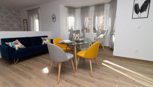 Apartamentos La Escapada - Photo 4