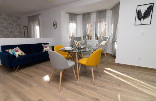 Apartamentos La Escapada - Photo 4