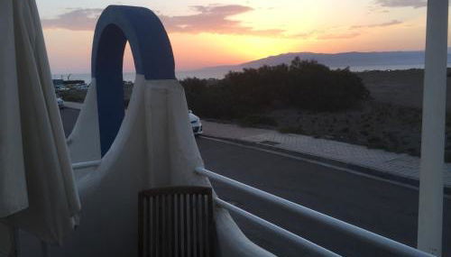 Villa Rocio, 1ª línea playa y Parque Natural - planta baja - Foto 2