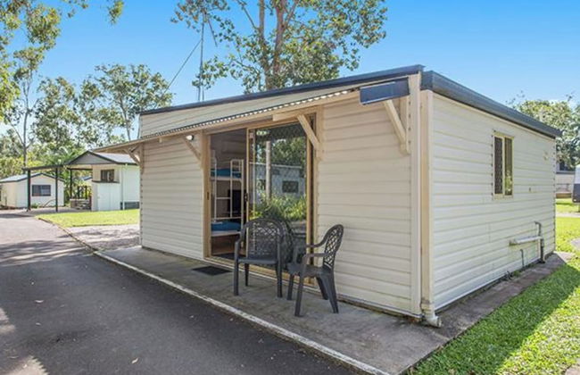 Landsborough Holiday Park - Photo 20