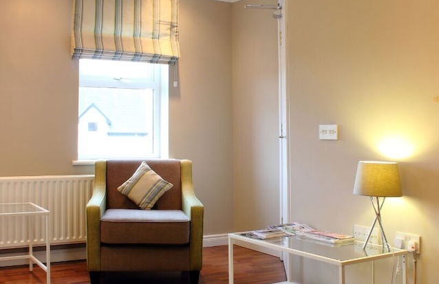 Luxurious KC House - Photo 34