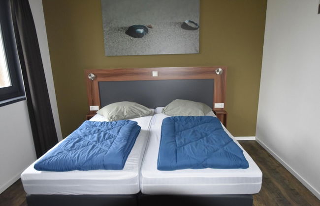 Holiday Home for Group With Sauna and Pool - Photo 4