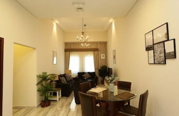 Marbella Executive 2 Bedrooms Balcony - Photo 43