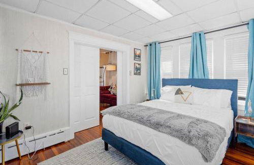 AC 6BR 2BA Quiet Retreat Central Location - Foto 29