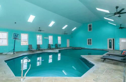 The Panola Mansion - Indoor Pool & Pavilion - Foto 2