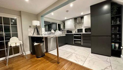 Stunning 5 bed house in Chapel Allerton, sleeps 9 - Foto 4