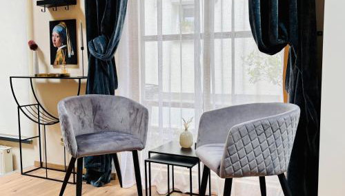 MoonDayHomes - TopLocation I 4Persons I Gallery Maisonette Boutique Apartment PERA - Foto 3