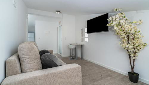 Ana's View, cozy apartment, AC, sea view & parking - Foto 3