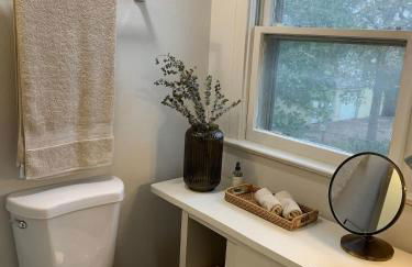 the treehouse with pool & hot tub at The Ponderosa - Foto 8