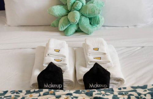 Mountain View 2BR Retreat with Private Deck - Foto 36