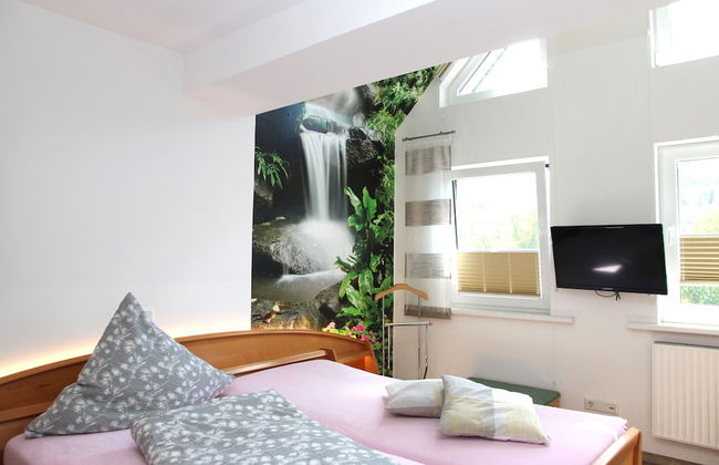 Pension & Ferienwohnung Schweinsberg - Foto 7