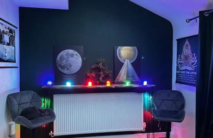 Deluxe 3 Bed new detached with a Super King bed - Photo 37