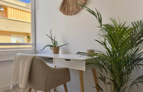 Casa Elsa with Free Parking - Photo 20