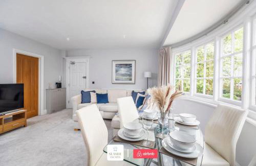 Treeside Place l Seaside Escapes Short Lets & Serviced Accommodation - Foto 21