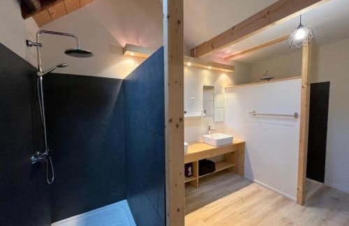 Spacious town house in the center of le Bourg d'Oisans - Photo 3