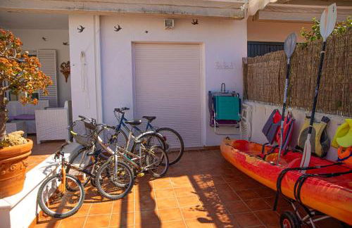 Disfruta del paraíso en primera línea de playa con Kayak y Paddle Surf - Foto 57