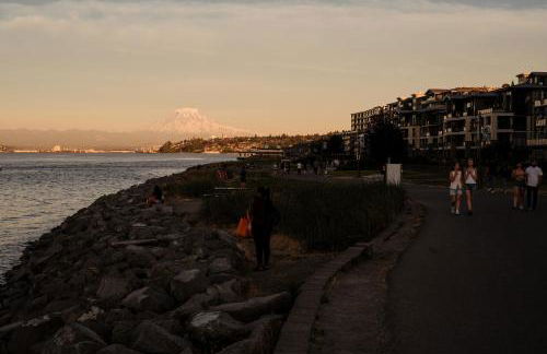 Bos Cozy Victorian Top Floor Duplex Unit with Puget Sound views - Foto 49