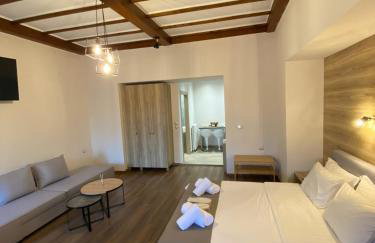 11 Luxury Apartments - Photo 15