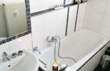 Schöne große Ferienwohnung BASILIKABLICK stadtnah ruhig Nähe Bodensee mit Aussicht - Foto 15