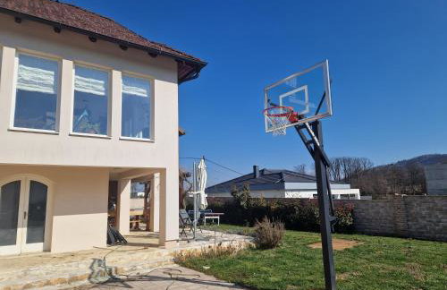 Villa Dubravka - Photo 1