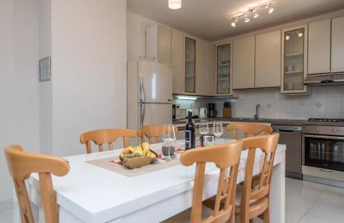 Stedi Apartment - Photo 11