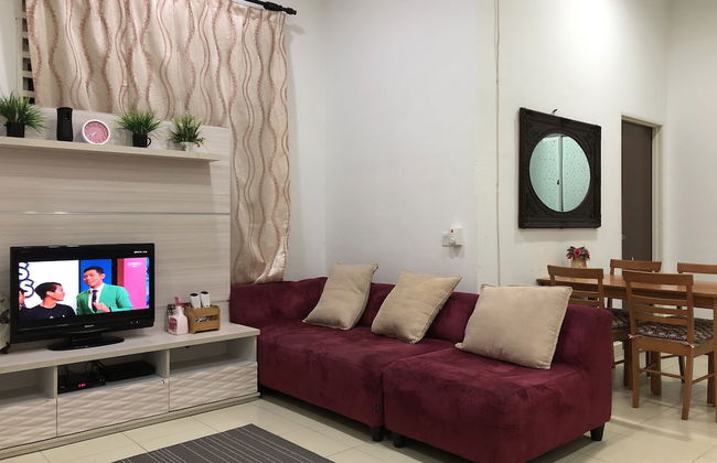 Seri Rendang Homestay Pekan Pahang - Photo 16