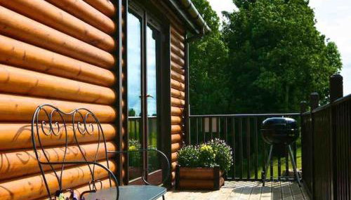 Plum Tree Lodge - Photo 3