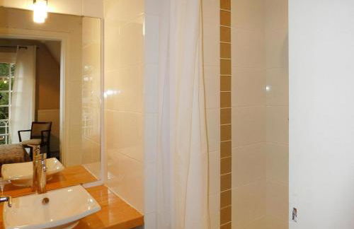 Holiday Home in Carnac Near Sandy Beach - Foto 39