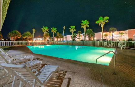 Oceanfront Condo w/ Private Balcony Pool + Tennis Bubbly Blew by Avantstay - Foto 82