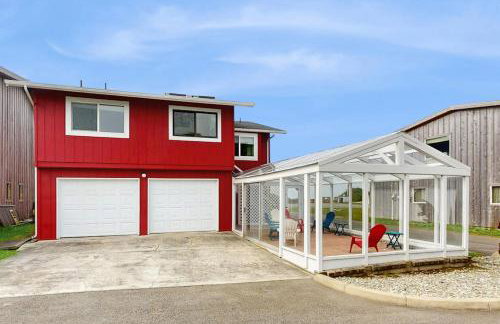 Tidal Links - 4 Bed 3 Bath Vacation home in Bandon Dunes - Photo 1