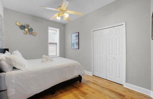 Spacious 3-Bedroom with King Bed & Prime Location - Foto 36