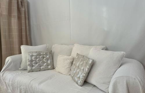 Villa pareada con piscina privada - Foto 11