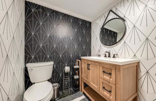 Pool and Home Theater Lighthouse Point Home! - Foto 12