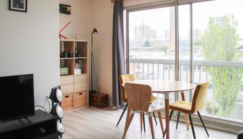 Bright and pleasant studio near city center - Foto 3