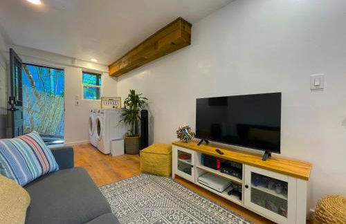 Private Wine Country-River Bungalow! Sunny Treetop Views - Pets Stay Free - Foto 57