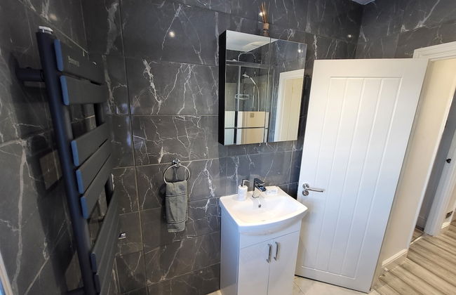 Top Luxury 2 bed Apartment - London - Foto 26