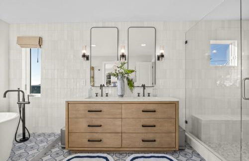 Experience the Pinnacle of Coastal Living at Harbour House - Foto 33