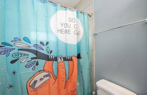 Chic Comfort Near Houston Hotspots - Foto 6