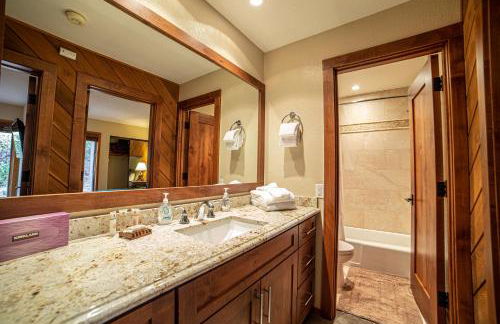 Plush Mammoth Condo w Balcony Views - Foto 17