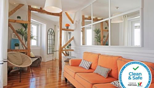 Duque-Chiado Downtown - Photo 2