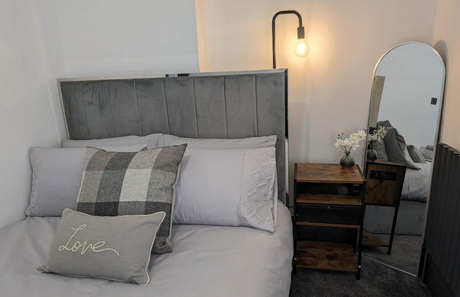 Captivating 2-bed Apartment in Birmingham - Foto 2